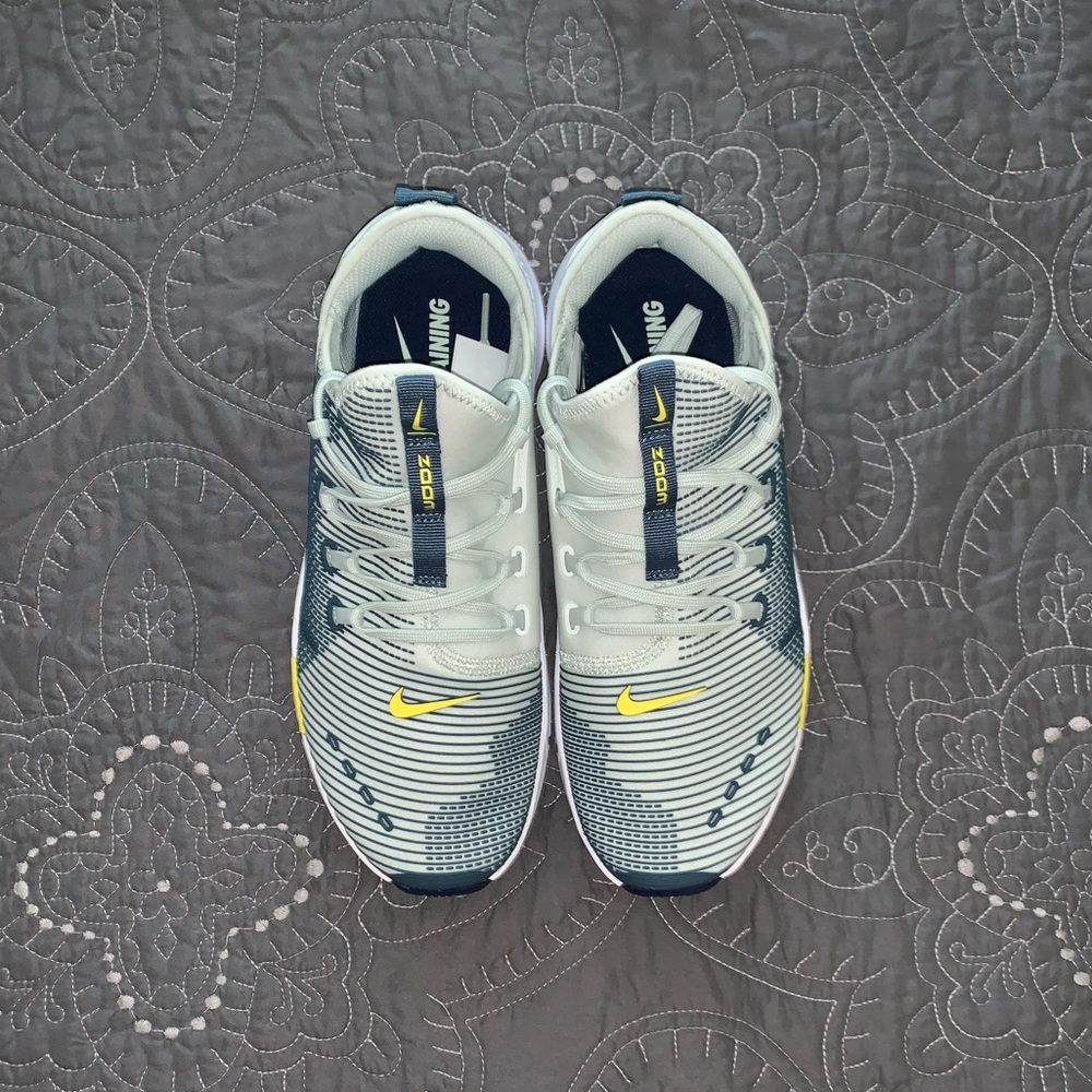 NEW! Nike Air Zoom Elevate Training Shoes -  8.5